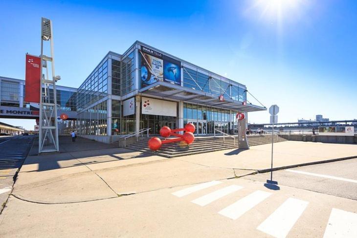 Heart Of Mtr For Memerable Experiance 2 Backyard 7Minmetro Fully Renovated & Equipped Montréal Buitenkant foto